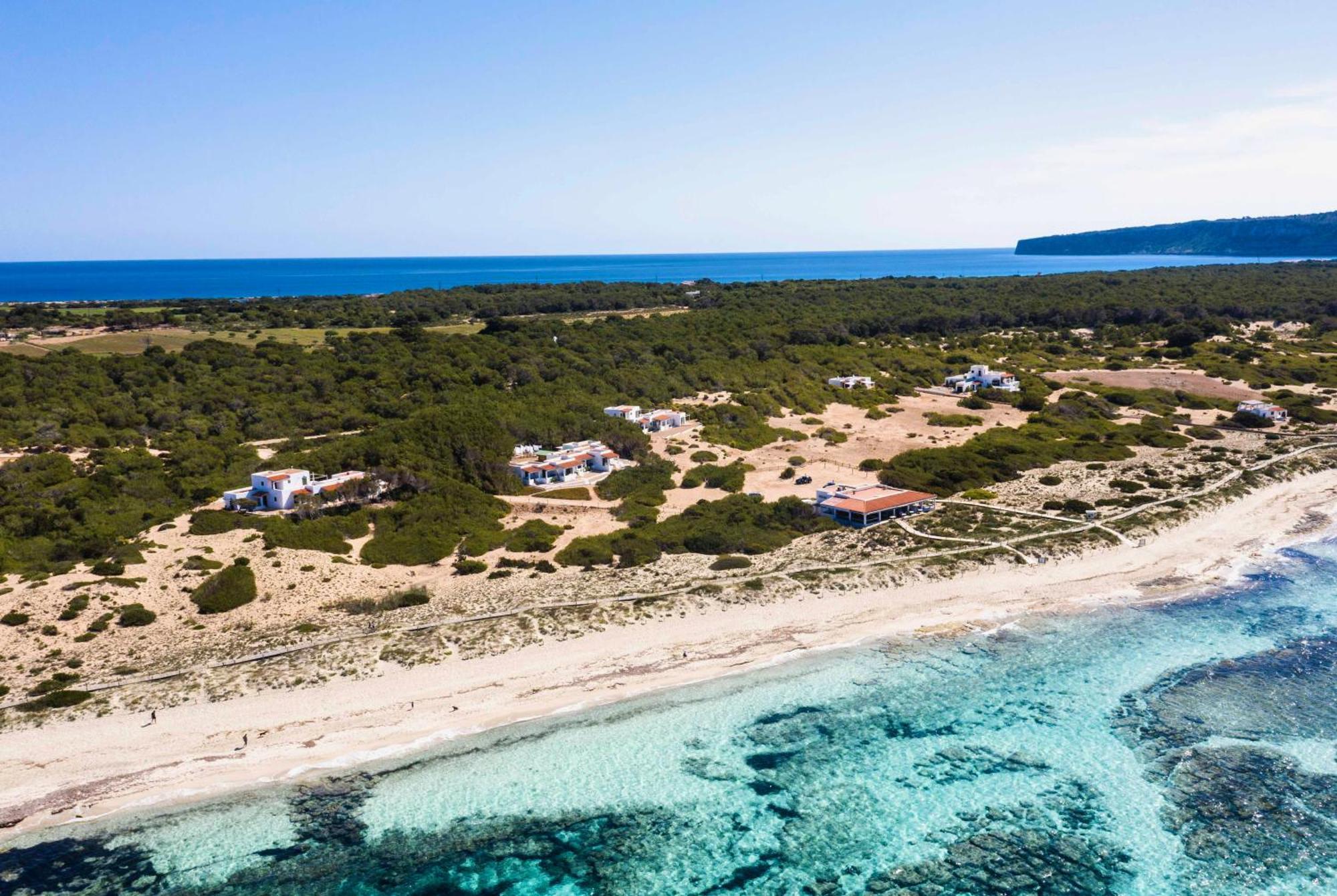 Voga Mari - Astbury Formentera Apartment ปลายามิจอร์น ภายนอก รูปภาพ