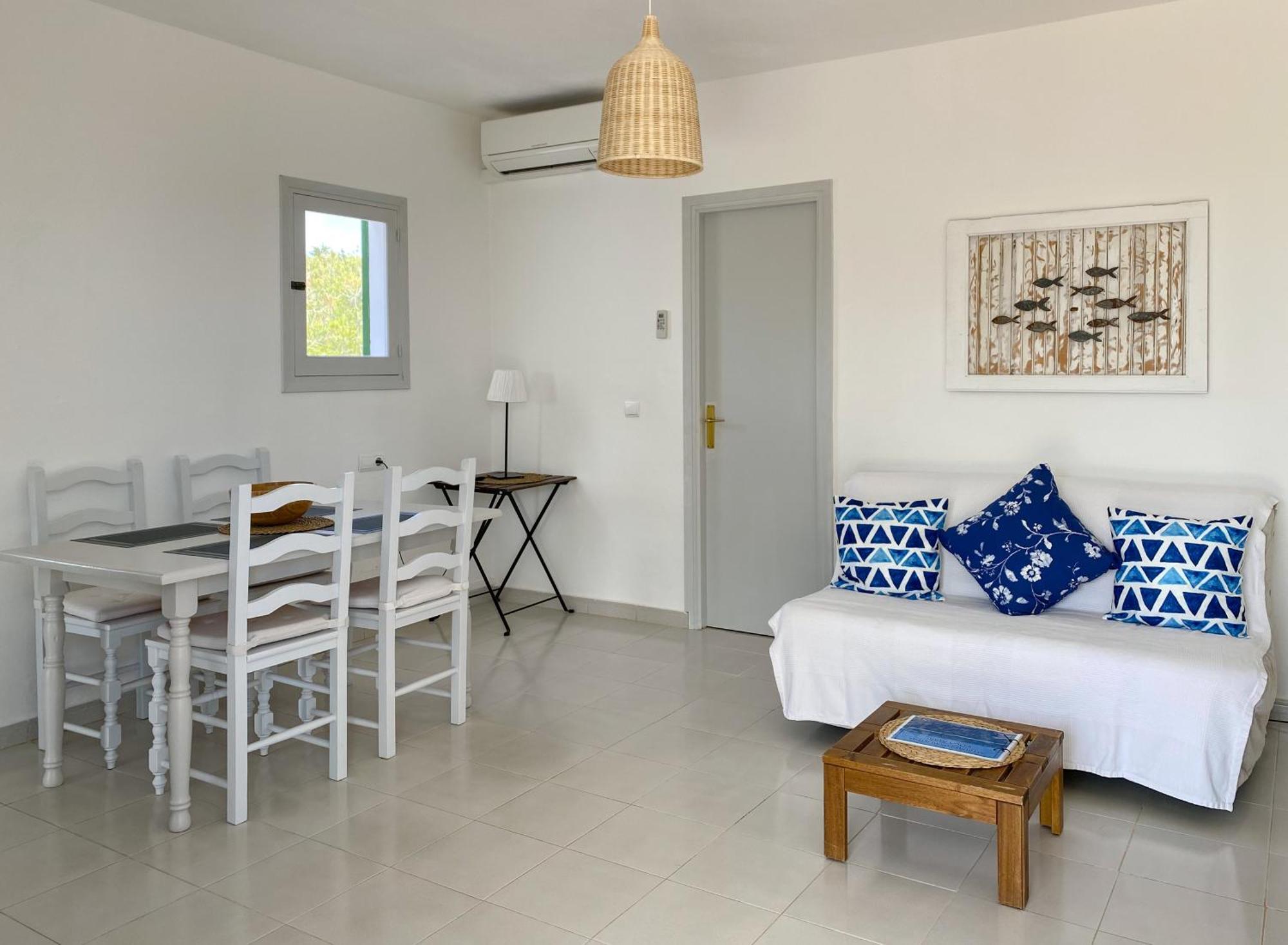 Voga Mari - Astbury Formentera Apartment ปลายามิจอร์น ภายนอก รูปภาพ