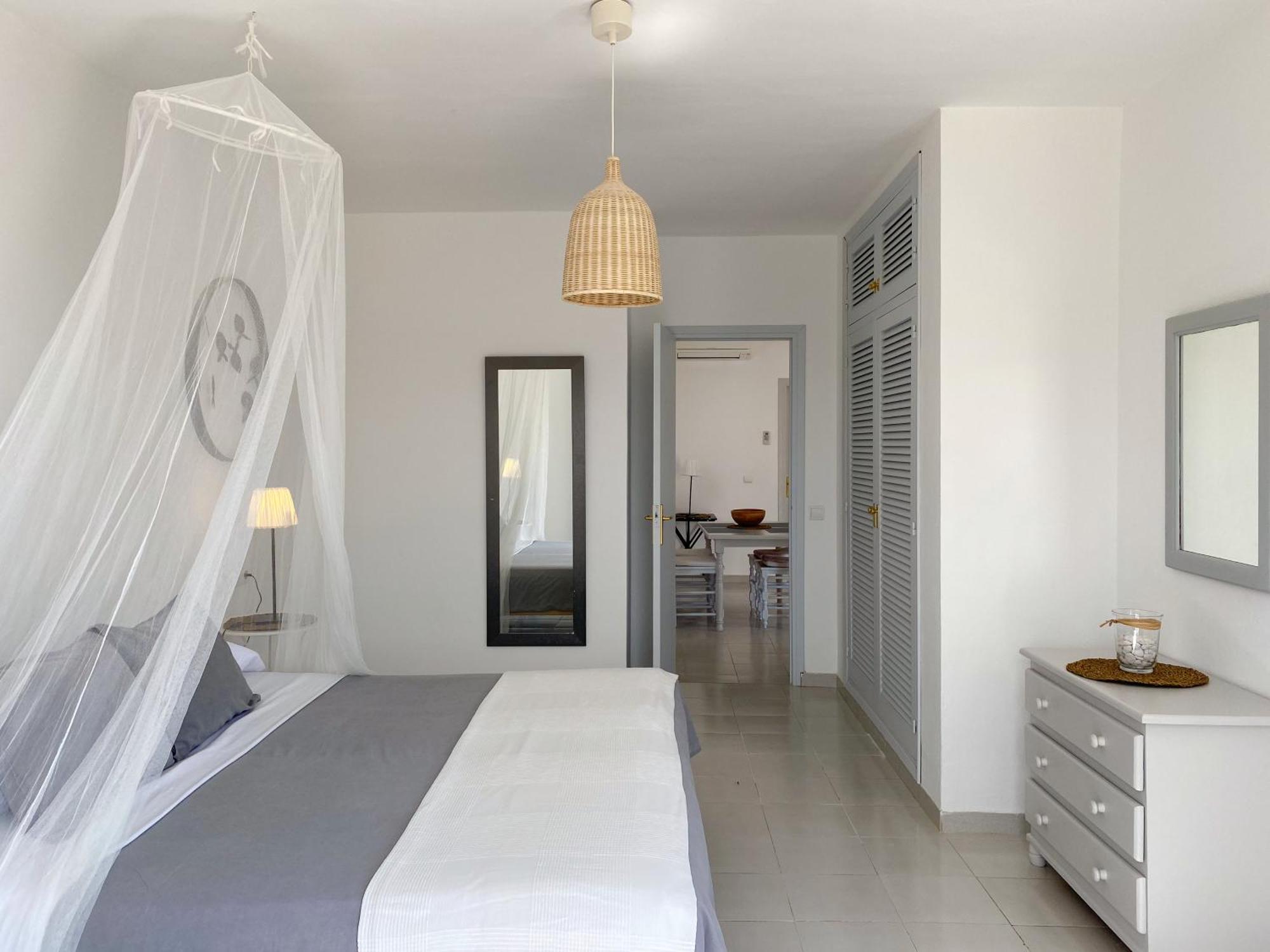 Voga Mari - Astbury Formentera Apartment ปลายามิจอร์น ภายนอก รูปภาพ