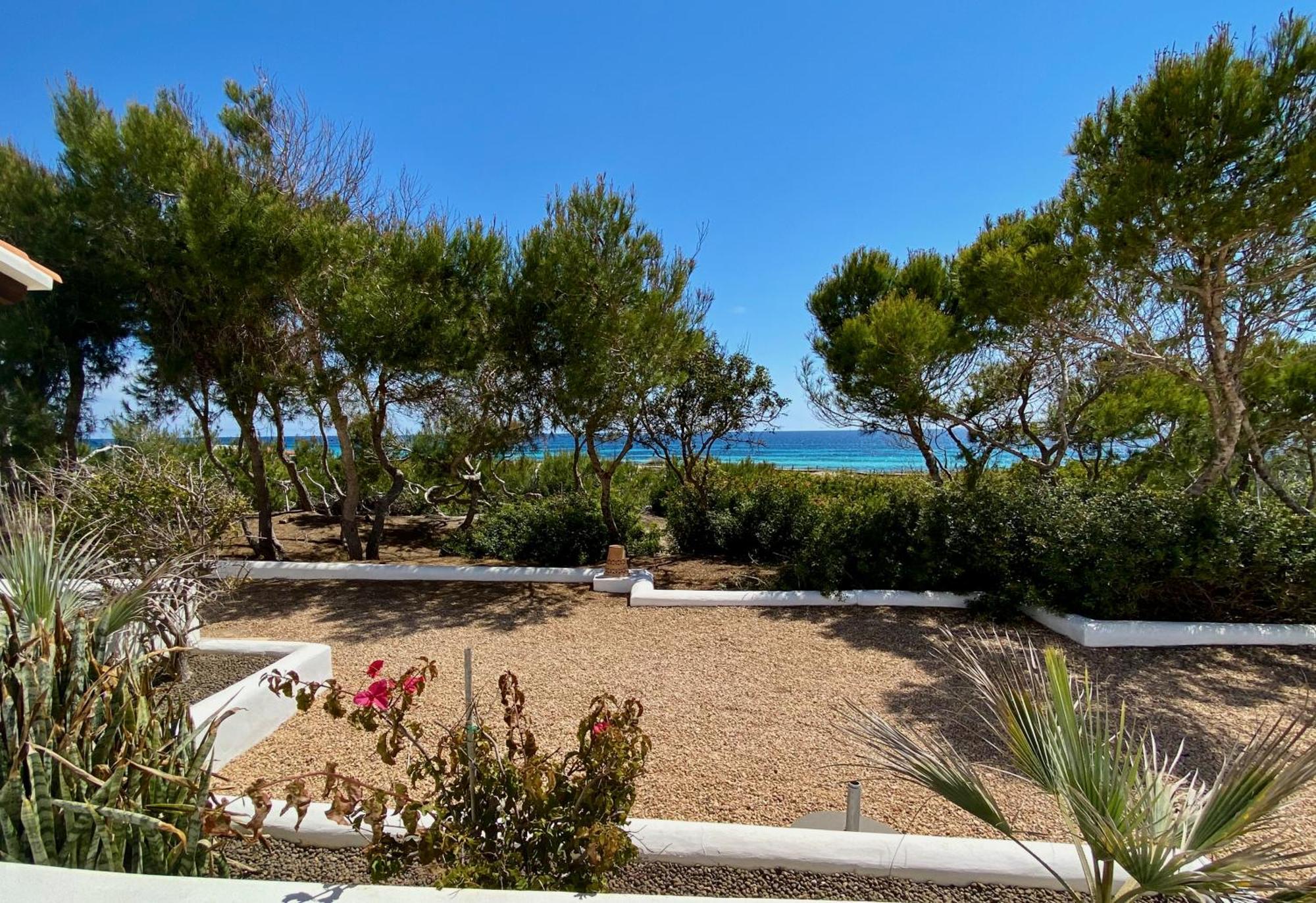 Voga Mari - Astbury Formentera Apartment ปลายามิจอร์น ภายนอก รูปภาพ