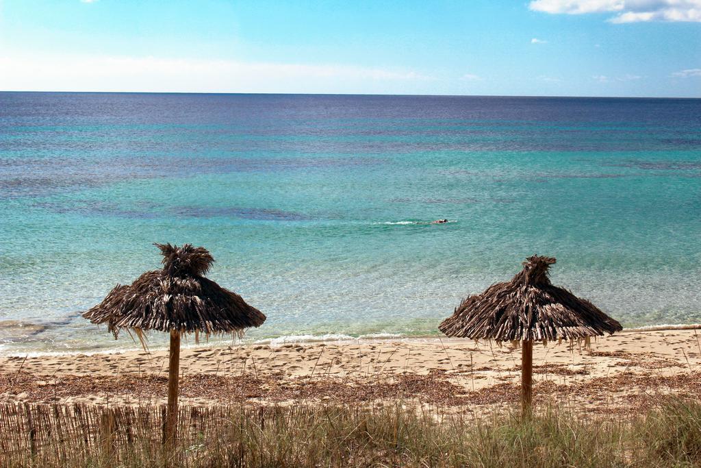 Voga Mari - Astbury Formentera Apartment ปลายามิจอร์น ภายนอก รูปภาพ