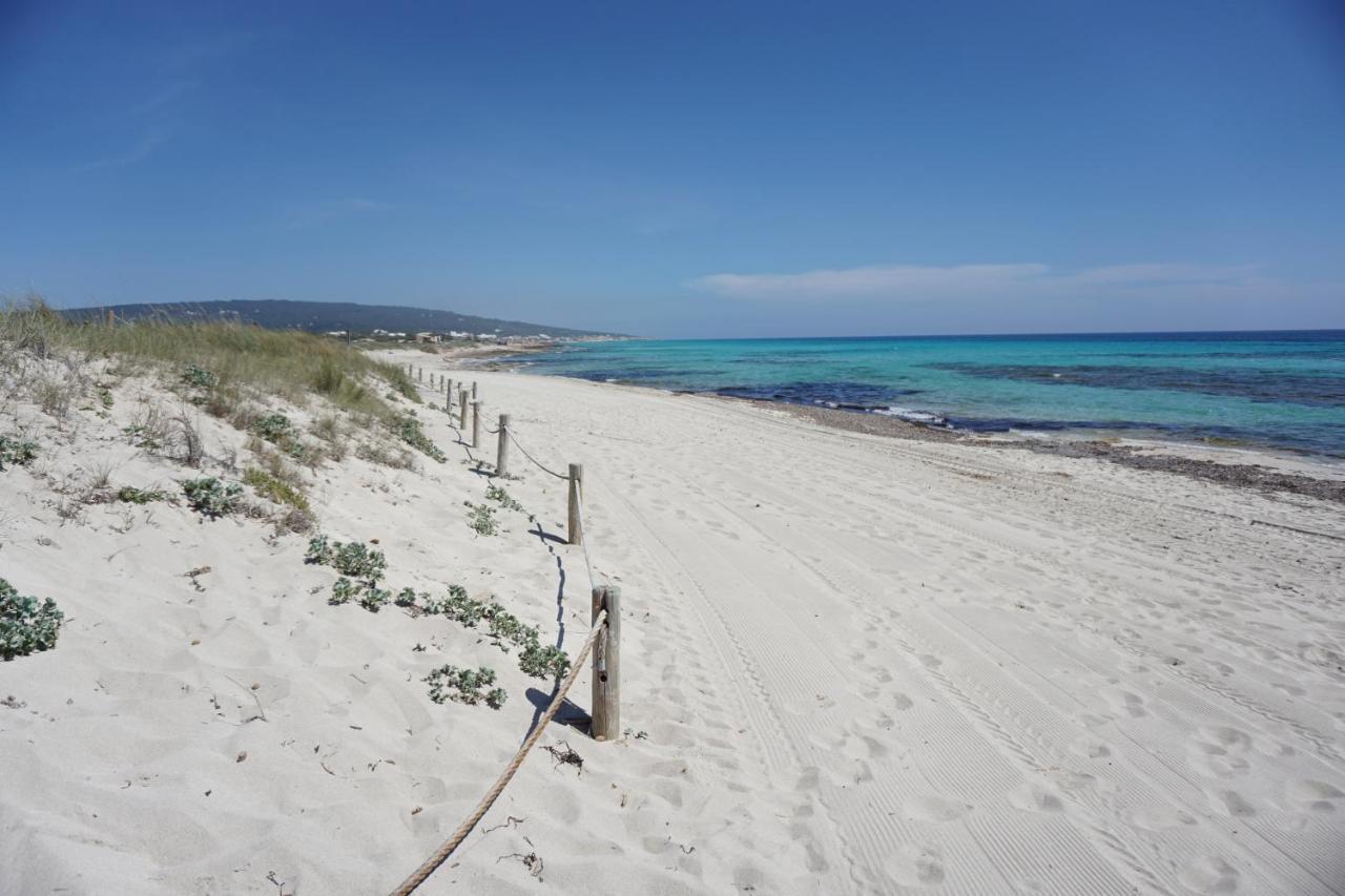 Voga Mari - Astbury Formentera Apartment ปลายามิจอร์น ภายนอก รูปภาพ