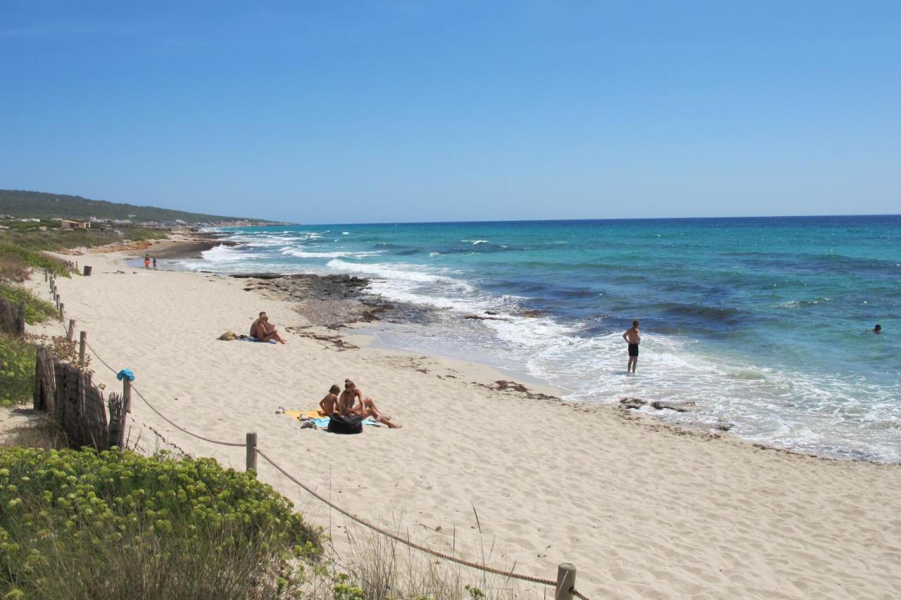 Voga Mari - Astbury Formentera Apartment ปลายามิจอร์น ภายนอก รูปภาพ